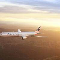 American Airlines, trabajo azafata para hispano-hablantes